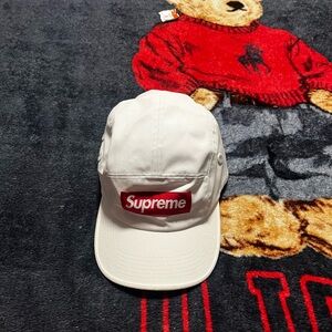 Supreme bogo hat